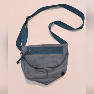 Lululemon Peacock Blue All Night Festival Crossbody Shoulder Bag